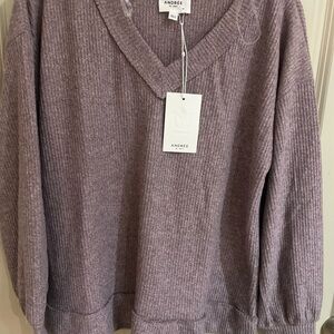 ANDREE BY UNIT Lavender Ribbed Blouse